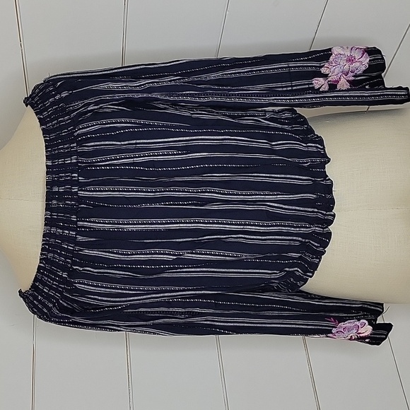 Xhilaration medium navy blue off shoulder top with embroidered flowers at wrists - Picture 2 of 5